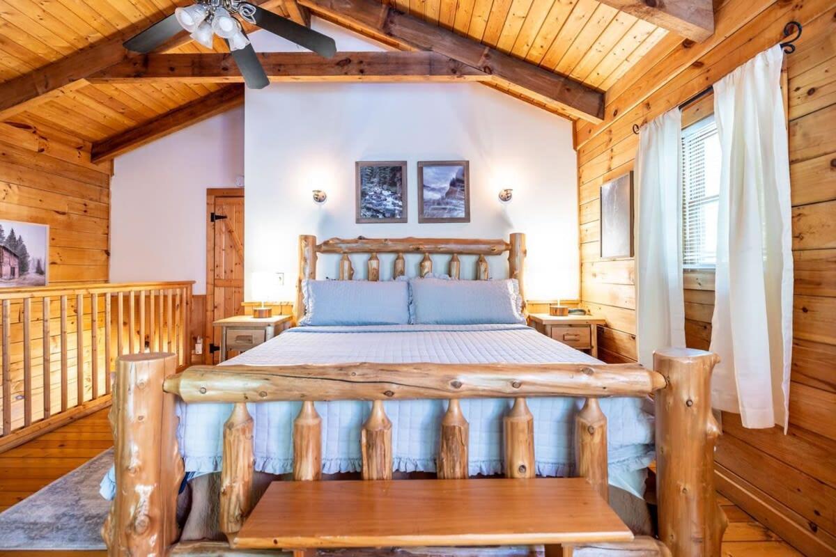 Quaint & Secluded Near Dollywood With Bbq&Hot Tub Villa Pigeon Forge Buitenkant foto